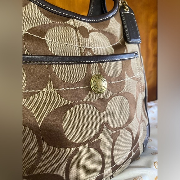 Coach Purse - Picture 4 of 12